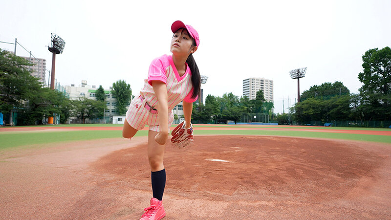 弱小野球部所属 現役ピッチャーゆめな18歳 祝AVデビュー